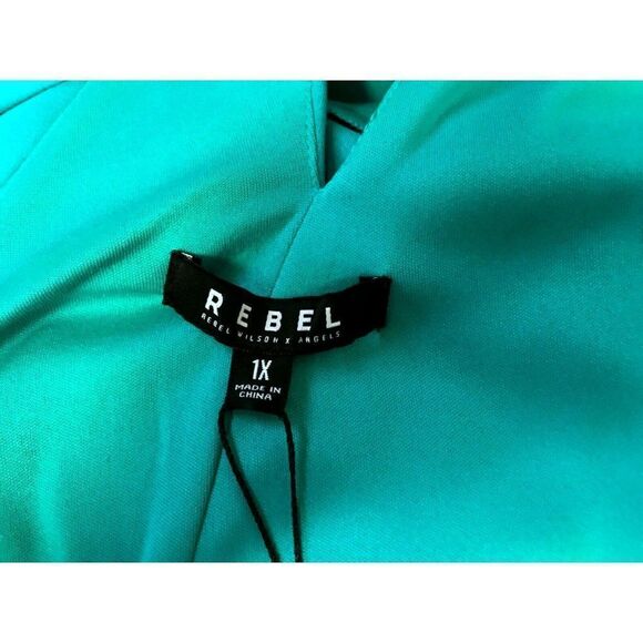 Rebel Wilson Sz 1X Asymmetrical Spliced Strap Dress Wrap Skirt Pleated Jade NEW - Picture 10 of 12